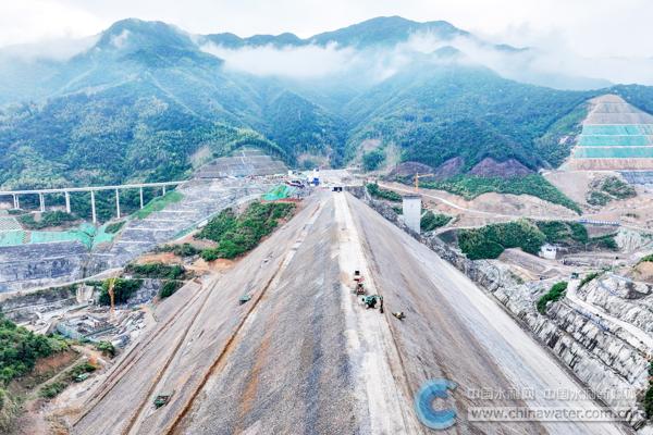 a5d43b6b631b4c2e8ecb864cd077d9cc_B_BASIC