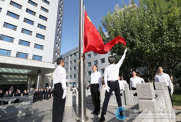 W020250930450883680947